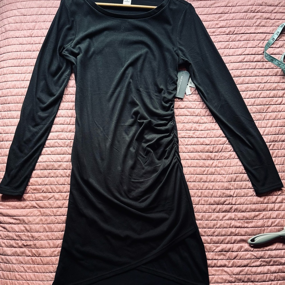 Melrose and Market Black Long Sleeve Dress side ruching NWT L